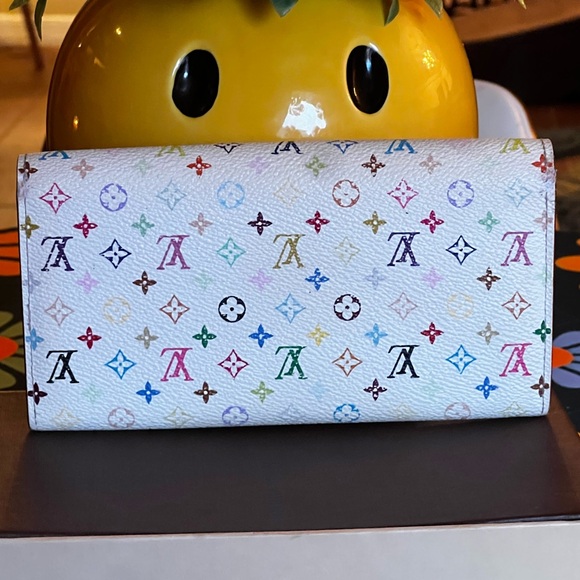 LOUIS VUITTON MURAKAMI SARAH WALLET W/DUSTBAG (DATE CODE CA0122) - Picture 2 of 16